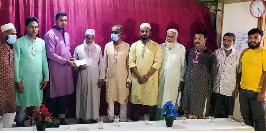 বিএনপি নেতা ব্যারিস্টার সালামের আর্থিক অনুদান একটি  মহতী উদ্যোগ : মুহতামিম মাওলানা আব্দুল কাদির