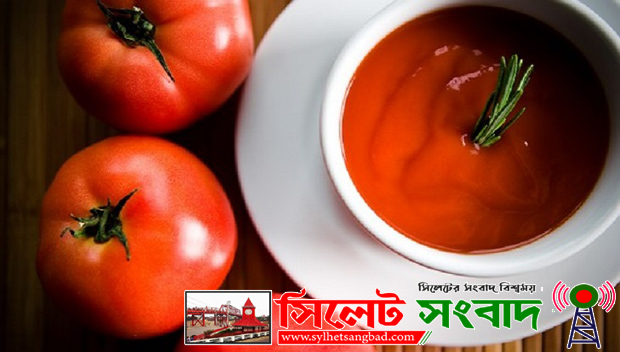 নিমেষেই টমেটো স্যুপ বানানোর কৌশল