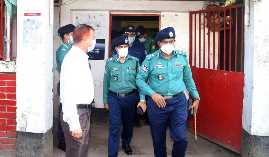সেই বন্দরবাজার ফাঁড়ি পরিদর্শন করলেন পুলিশ কমিশনার