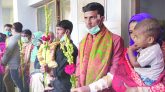 ফুলেল শুভেচ্ছায় হাসিমুখে বাড়ি ফিরলেন সুনামগঞ্জের ৪৬ দম্পতি