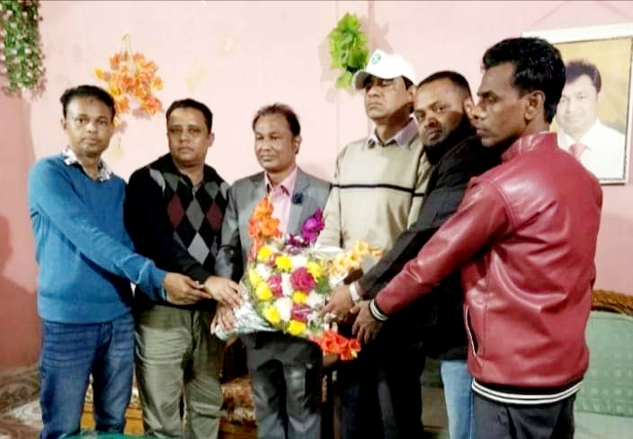 সিলেট মহানগর কৃষক দলের আহবায়ককে ২৩নং ওয়ার্ড বিএনপির ফুলেল শুভেচ্ছা