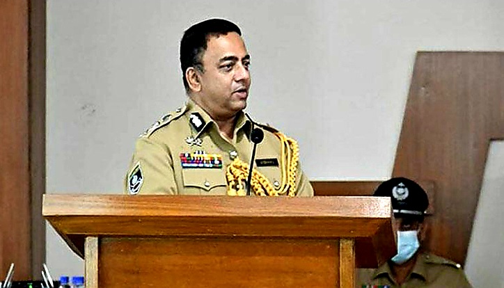 কিশোর গ্যাং প্রতিরোধের দায়িত্ব পরিবারের : আইজিপি