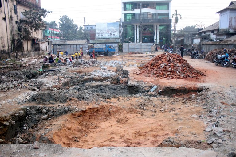 মিরাবাজারে ১৮ তলাবিশিষ্ট কিবরিয়া আরবান টাওয়ার নির্মিত হচ্ছে : দোয়া মাহফিল