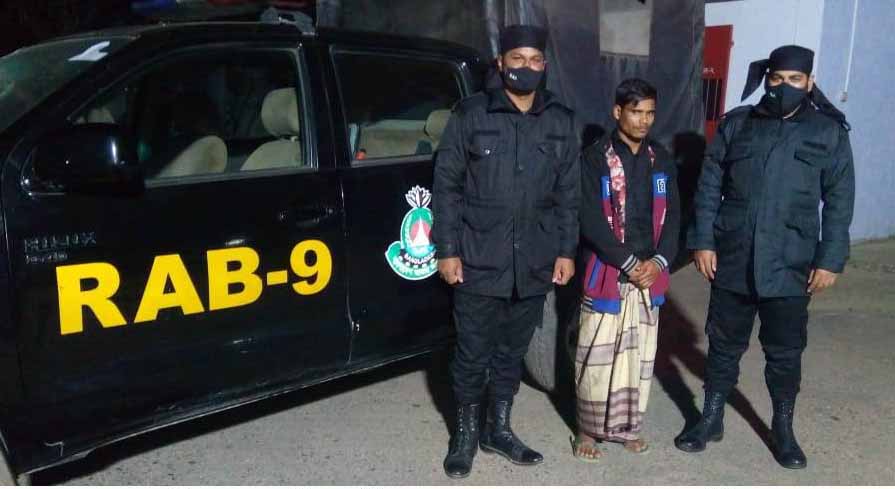 কানাইঘাটে ১৮৯ বোতল বিদেশী মদসহ মাদক কারবারি আটক