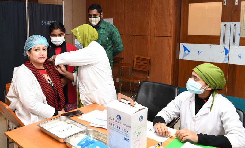 টিকা নিলেন সাত লাখ ৩৬ হাজার মানুষ