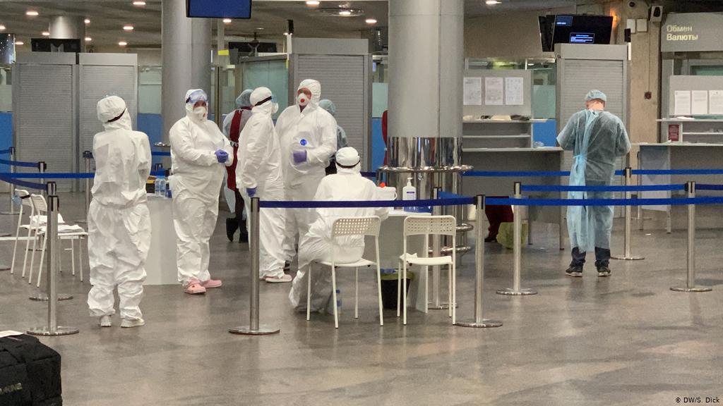 বিশ্বে করোনায় সংক্রমণ ও মৃত্যুর সংখ্যা কমেছে