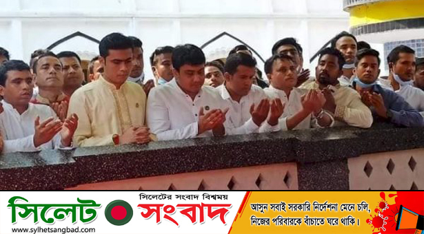 দুই ওলি’র মাজার জিয়ারত করলেন জয়, লেখক ও নেতৃবৃন্দ