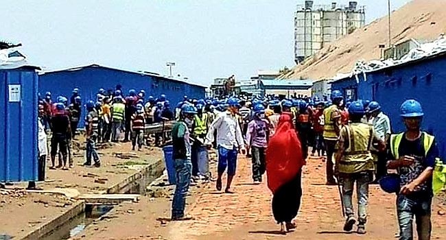 চট্টগ্রামে বিদ্যুৎকেন্দ্রে শ্রমিক-পুলিশ সংঘর্ষ : নিহত ৪