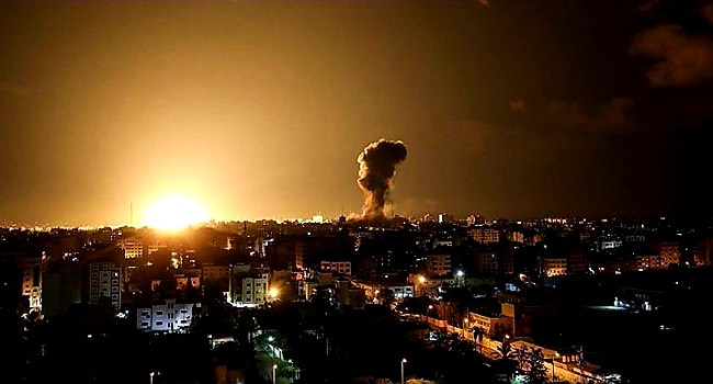 গাজা উপত্যকায় ইসরাইলি বিমান হামলায় ৯ শিশুসহ ২০ ফিলিস্তিনি নিহত