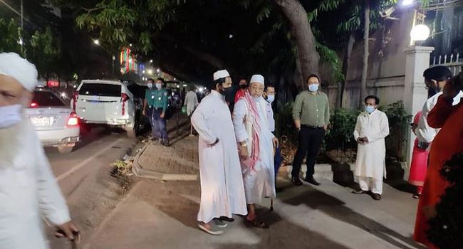 আবারো স্বরাষ্ট্রমন্ত্রীর বাসায় হেফাজতের  পাঁচ নেতা