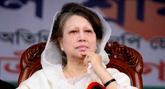 খালেদা জিয়া তার বিরুদ্ধে আনা অভিযোগ স্বীকার করে ক্ষমা প্রার্থনা করলে মুক্তি পেতে পারেন : আইনমন্ত্রী