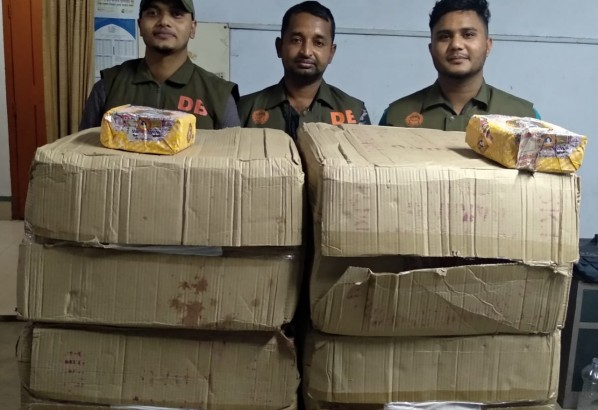 কানাইঘাটে ডিবি পুলিশের অভিযানে ভারতীয় নাসির বিড়ি উদ্ধার