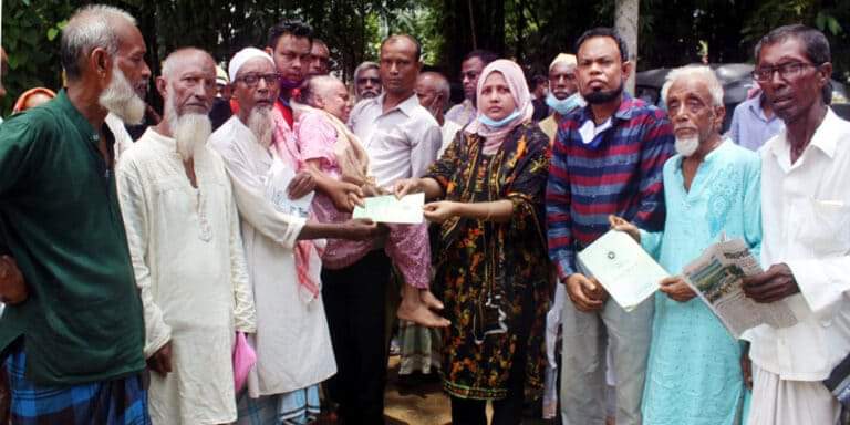 আজীবন নিজ এলাকার মানুষের কল্যাণে কাজ করে যেতে চাই : প্যানেল মেয়র রোকশানা