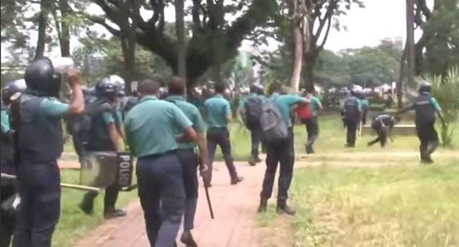 জিয়ার মাজারে পুলিশ-বিএনপি সংঘর্ষ, গুলিবর্ষণ