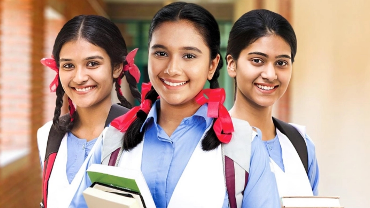 নতুন শিক্ষাক্রম চালু করছে সরকার
