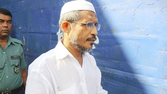 সাবেক স্বরাষ্ট্র প্রতিমন্ত্রী লুৎফুজ্জামান বাবরের মামলার রায় পড়া শুরু