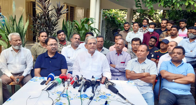 আওয়ামী লীগ হিন্দুদেরকে ব্যক্তিগত সম্পত্তি মনে করে : মির্জা ফখরুল