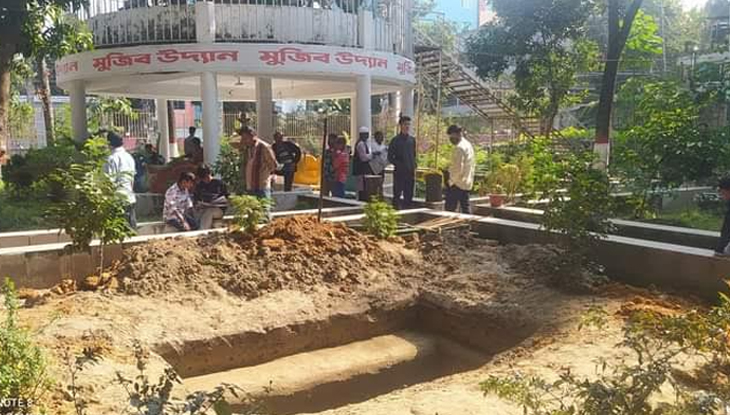 মুজিব উদ্যানেই চির নিদ্রায় শায়িত হবেন জয়নাল হাজারী