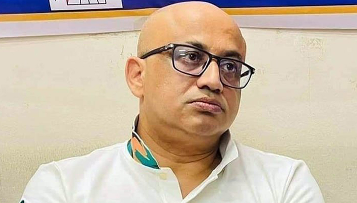 মন্ত্রিত্ব হারিয়ে দেশ ছাড়লেন ডা. মুরাদ