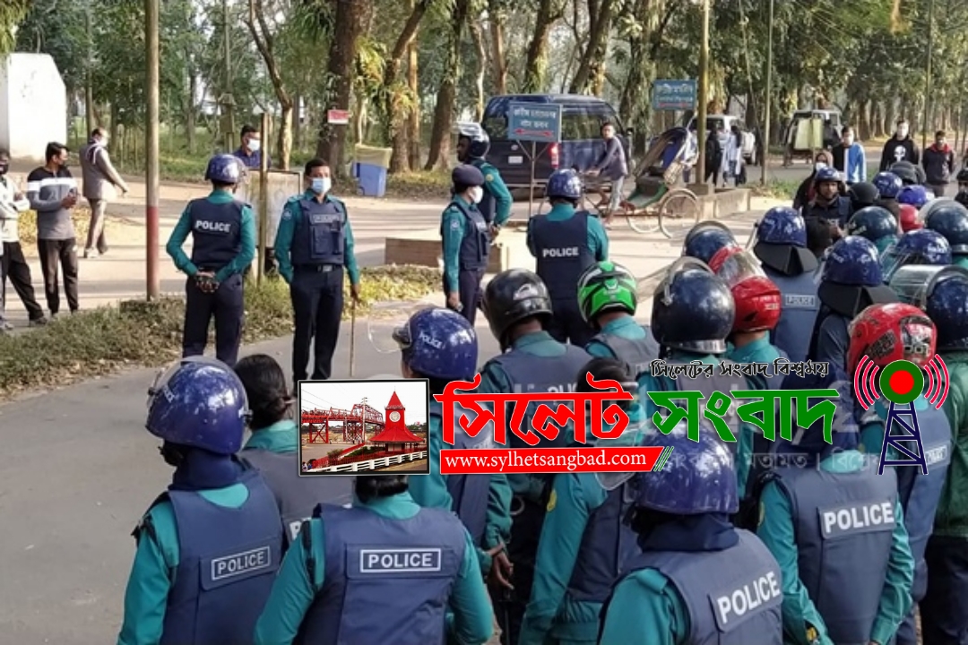 এখনও অবরুদ্ধ শাবি উপাচার্য, ক্যাম্পাসে পুলিশ মোতায়েন