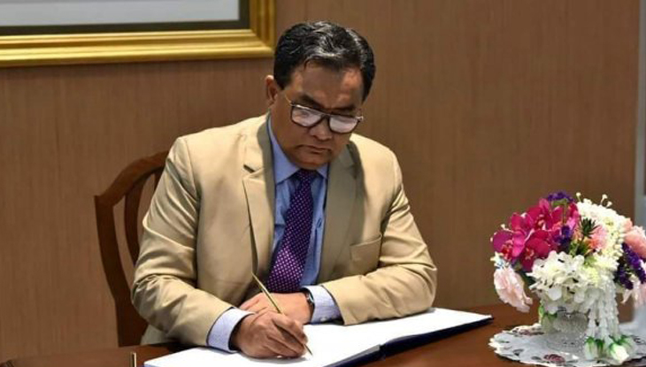 জীবিত বঙ্গবন্ধুর চেয়ে মৃত বঙ্গবন্ধু অনেক শক্তিশালী : প্রধান বিচারপতি