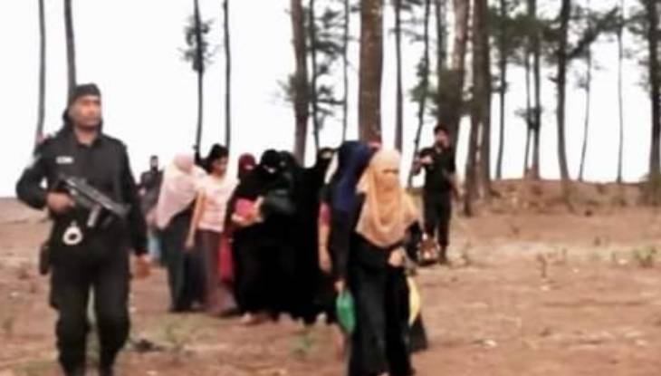 মালয়েশিয়াগামী ৫৭ জন রোহিঙ্গা আটক