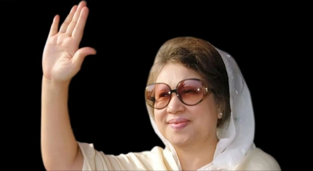 খালেদা হেরেই যাচ্ছেন!