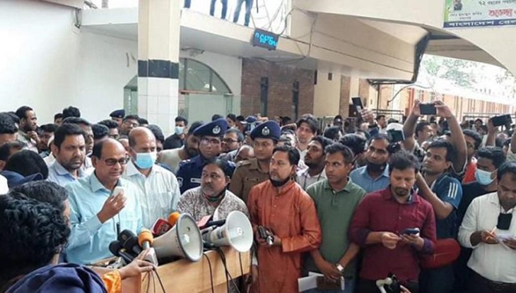 রেলমন্ত্রীর আশ্বাসে রেলের ধর্মঘট প্রত্যাহার