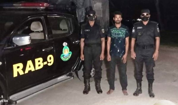 শ্রীমঙ্গলে ৫১ কেজি গাঁজাসহ মাদক ব্যবসায়ী গ্রেফতার