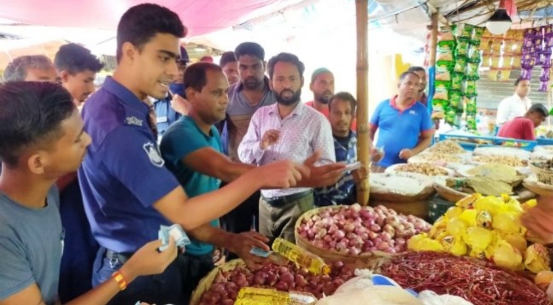 কমলগঞ্জে ৫ ব্যবসা প্রতিষ্ঠানকে জরিমানা