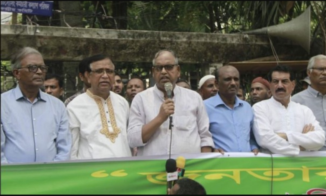 শেখ হাসিনার অধীনে নির্বাচনে যাবে না বিএনপি : দুদু