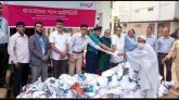 বন্যার্তদের মাঝে আইপিডিসি ফাইন্যান্স সিলেট’র ত্রাণ বিতরণ