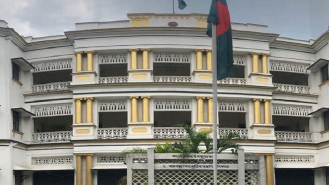 কলকাতায় বাংলাদেশ হাইকমিশন চত্বরে গোলাগুলিতে নিহত ২