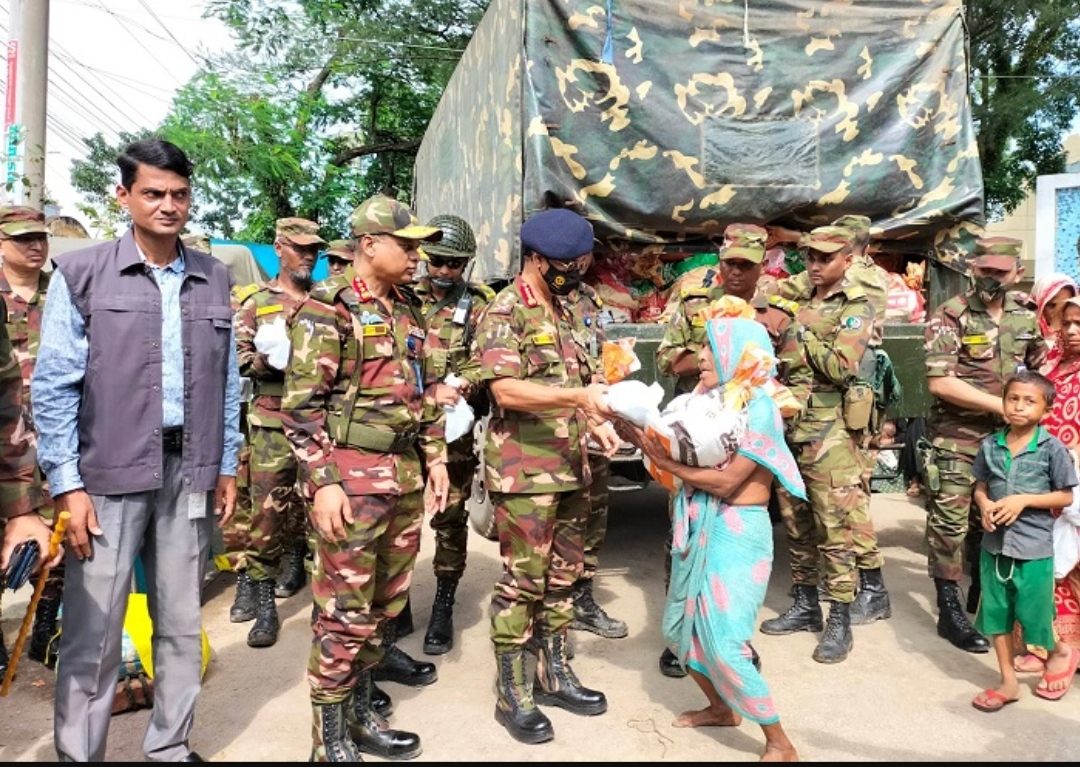 দুর্গম এলাকায় পৌঁছানোর চেষ্টা চলছে : সুনামগঞ্জে সেনাপ্রধান