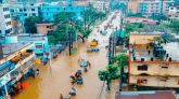সিলেটে বন্যার পানি কমছে ধীরগতিতে : বাড়ছে দূর্ভোগ