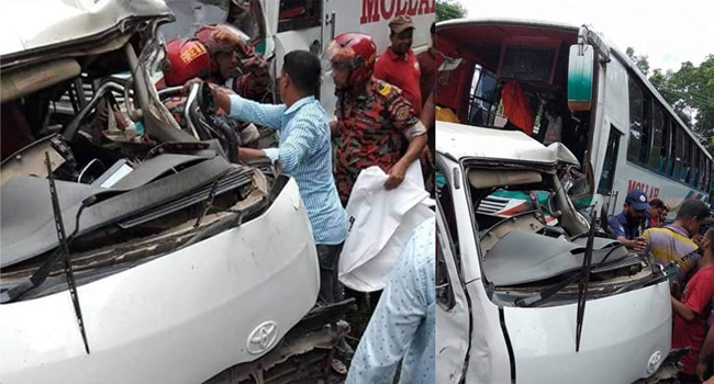 থেমে থাকা মাইক্রোকে বাসের ধাক্কা : নিহত ৫