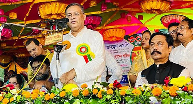 বিএনপির হারিকেন মিছিল দেখে মনে হয় তাদের নির্বাচনী প্রতীক বদলে গেল কি না : তথ্যমন্ত্রী