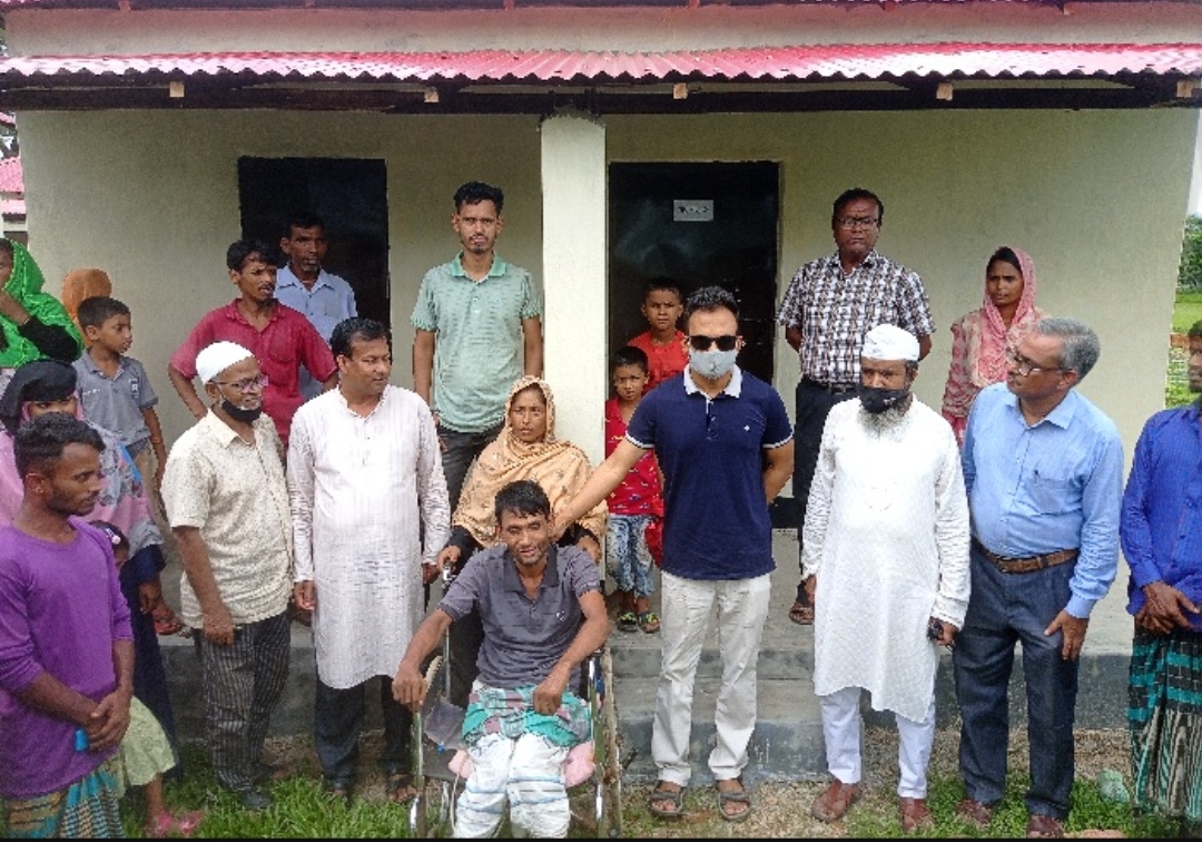 ঈদের আগে নতুন ঘর পেলো মাধবপুরের ১৭ গৃহহীন পরিবার