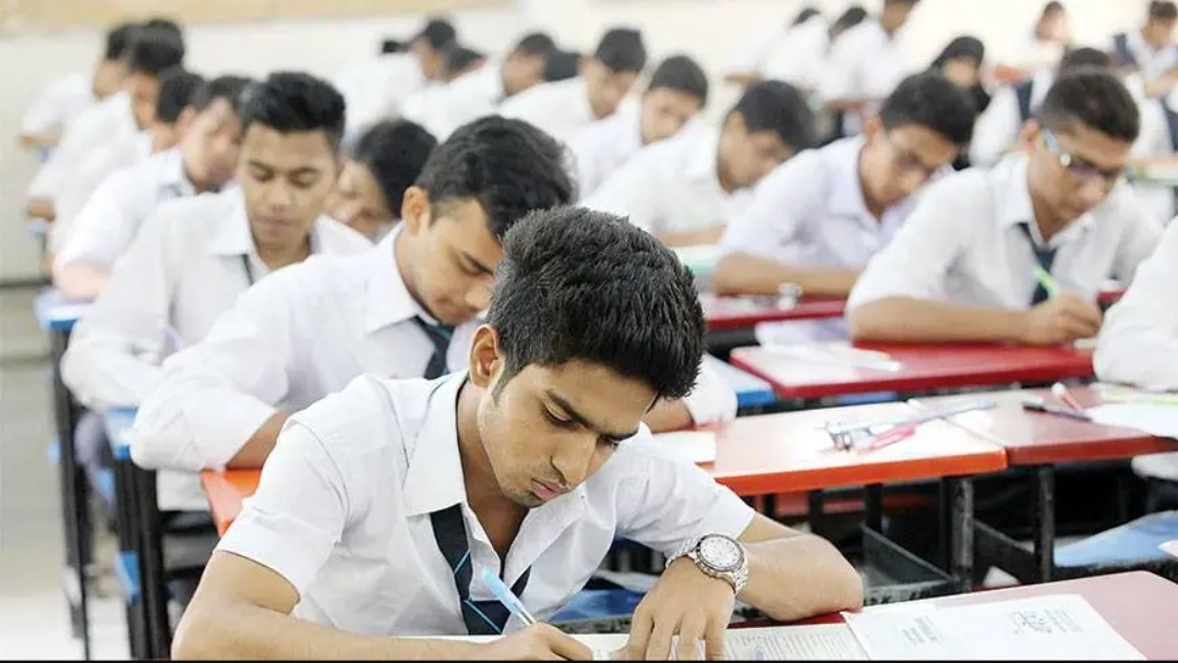 এসএসসি পরীক্ষার নতুন রুটিন প্রকাশ