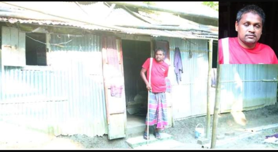 বিশ্বনাথে অন্ধত্ব নিয়ে কাটছে ছাত্রলীগ নেতা বিপ্লবের মানবেতর জীবন