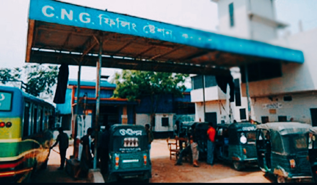 সিলেটে সফাত উল্লাহ সিএনজি ফিলিং স্টেশনে অগ্নিদগ্ধ দুই কর্মচারীর মৃত্যু
