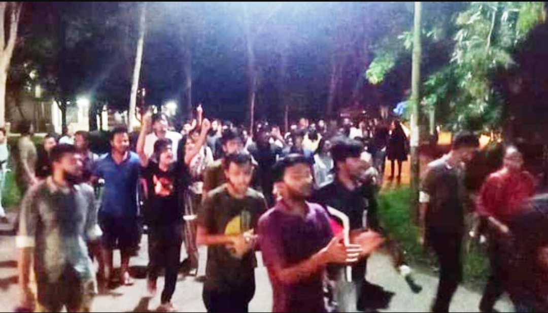 শাবিতে বুলবুল হত্যার প্রতিবাদে ছাত্রলীগের বিক্ষোভ