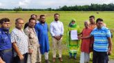 গৃহহীনদের বাড়ি তৈরিতে সরকারকে জমি দান করলেন কৃষক