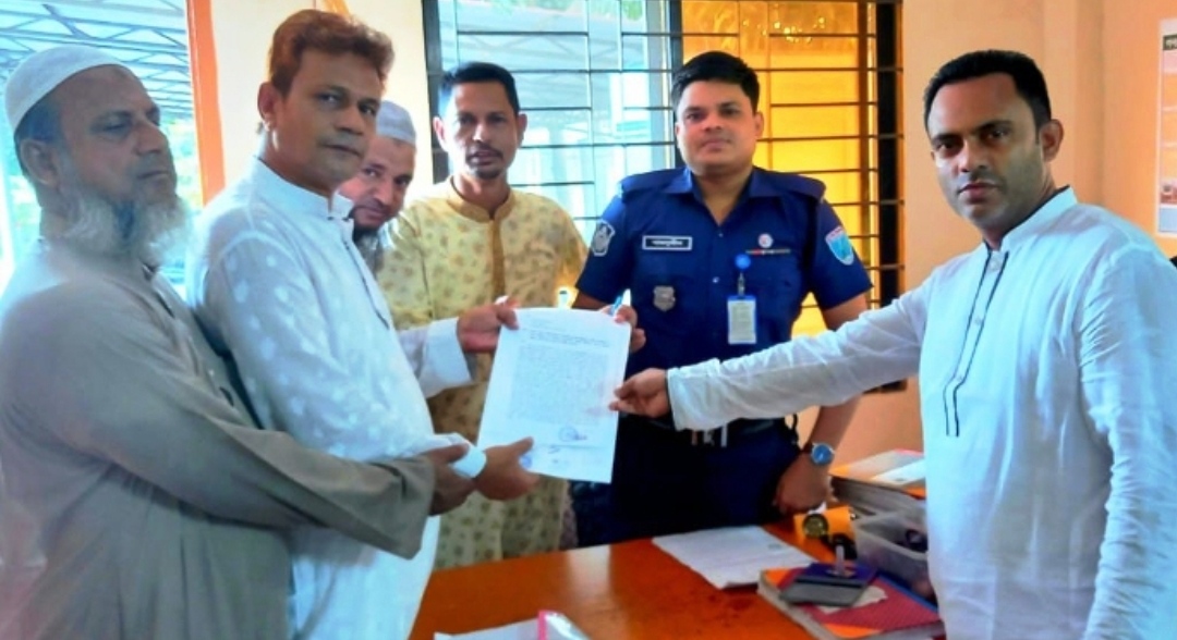 চারখাই থানা বাস্তবায়নের দাবীতে স্মারকলিপি