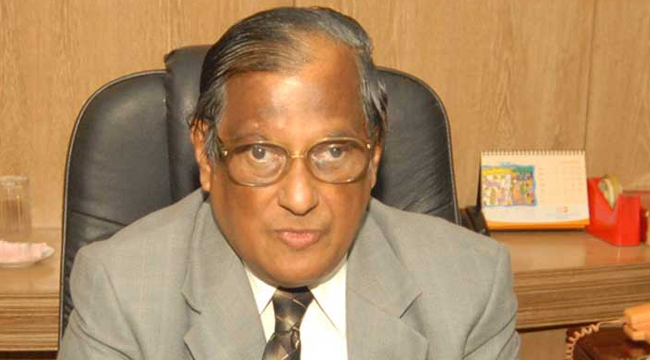 সাবেক তত্ত্বাবধায়ক সরকারের উপদেষ্টা আকবর আলি খান আর নেই