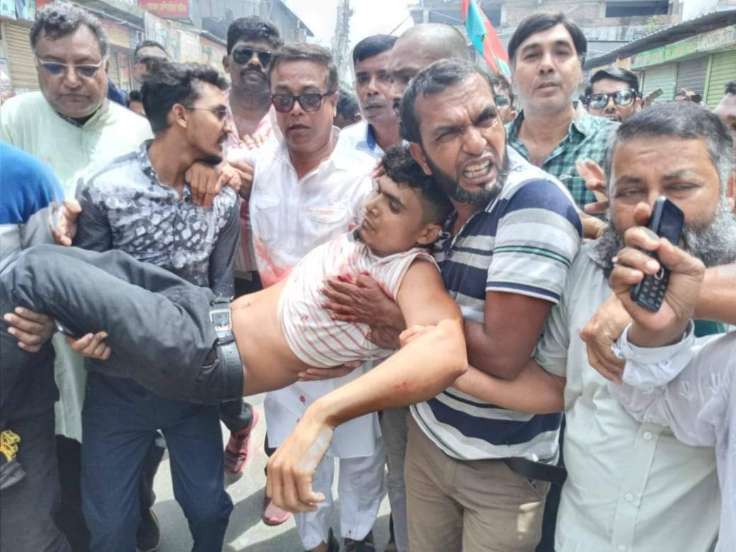 নারায়ণগঞ্জে পুলিশ-বিএনপি সংঘর্ষ, নিহত ১