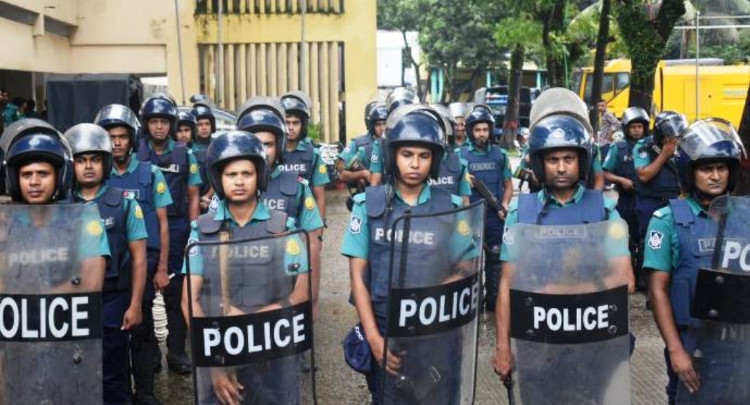 সিলেটে ‘অবৈধ সমাবেশ’ ছত্রভঙ্গ করতে প্রস্তুতি নিচ্ছে পুলিশ