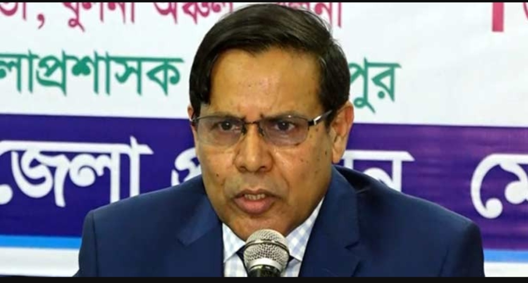 ভোটের খবর সংগ্রহে বাধায় ৩ বছরের জেলের বিধান চায় ইসি