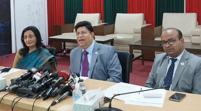 গণতন্ত্রে যুক্তরাষ্ট্রেরও দুর্বলতা আছে : ড. মোমেন