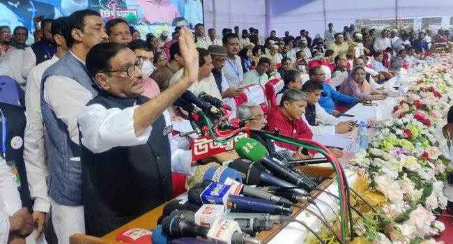 বিএনপির সাথে আসল খেলা হবে ডিসেম্বরে : ওবায়দুল কাদের